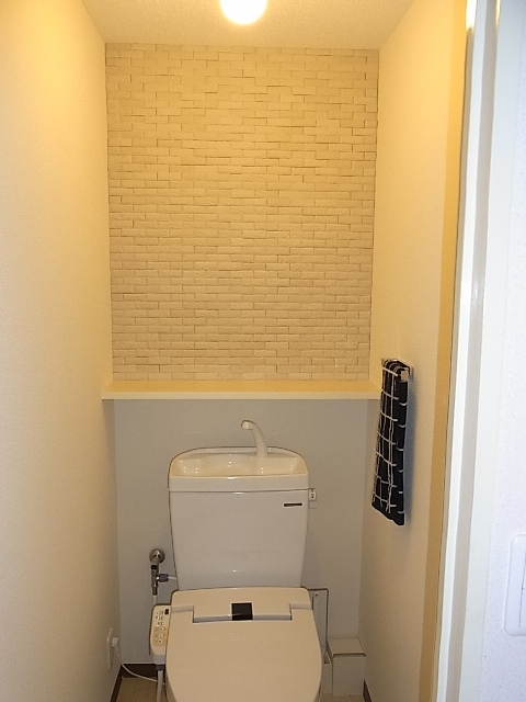 M様　トイレのエコカラットアフター