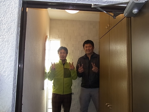 山口様　玄関エコカラット２