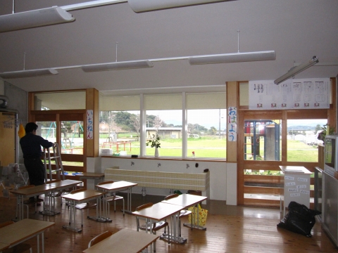 上野小学校様　オーダーカーテン１
