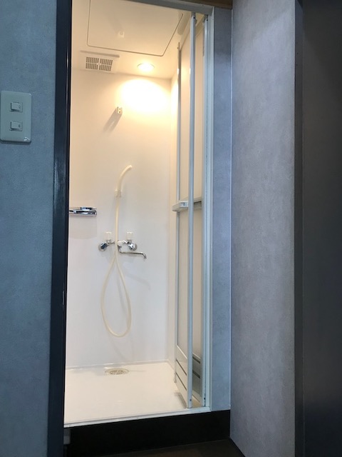 トレーニングスタジオ シャワー室