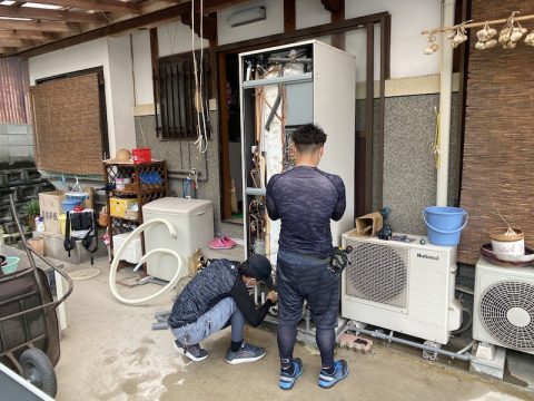 戸建て住宅エコキュート工事